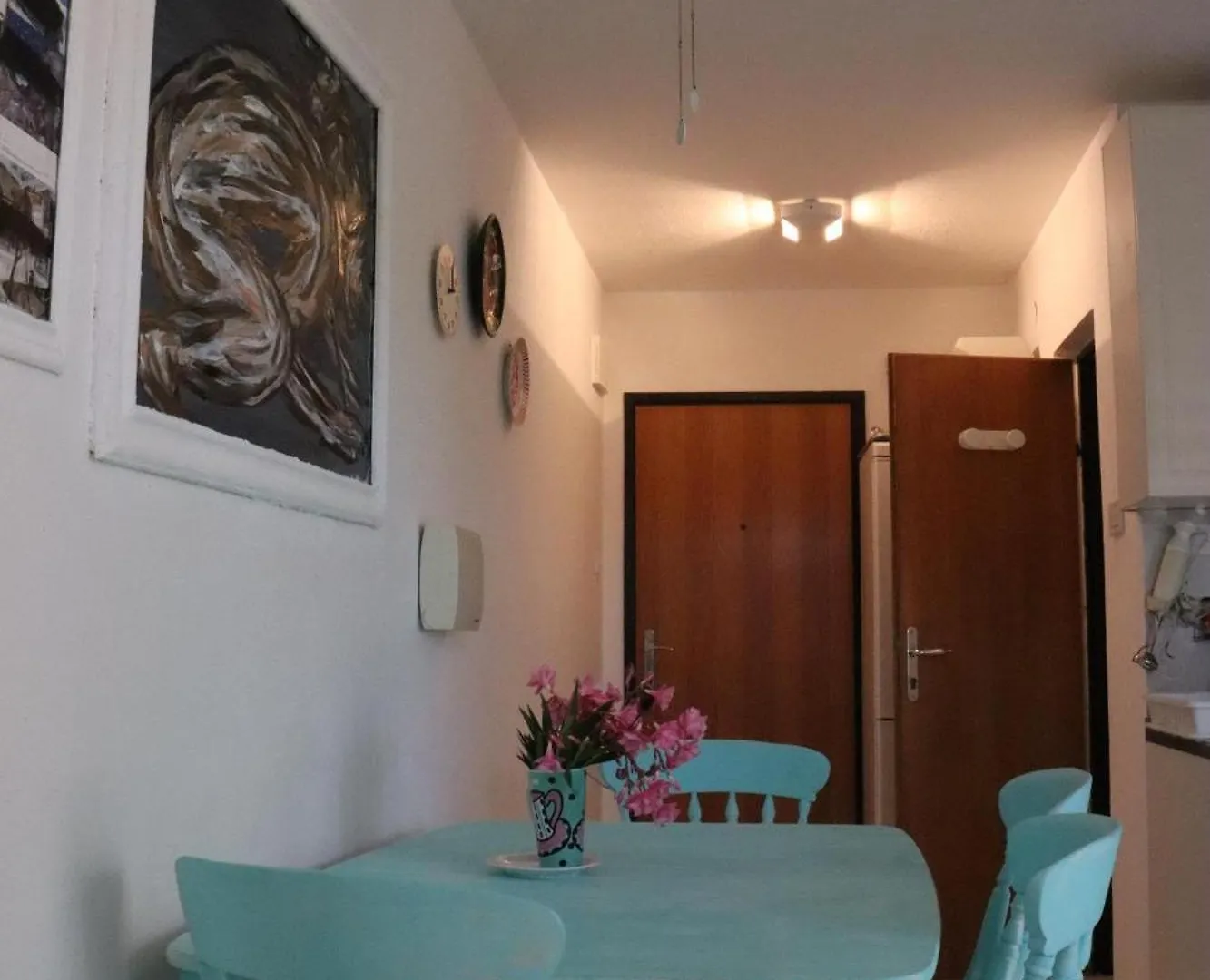 Shoreline Serenity Apartment Vantacici 0*,  Croatia